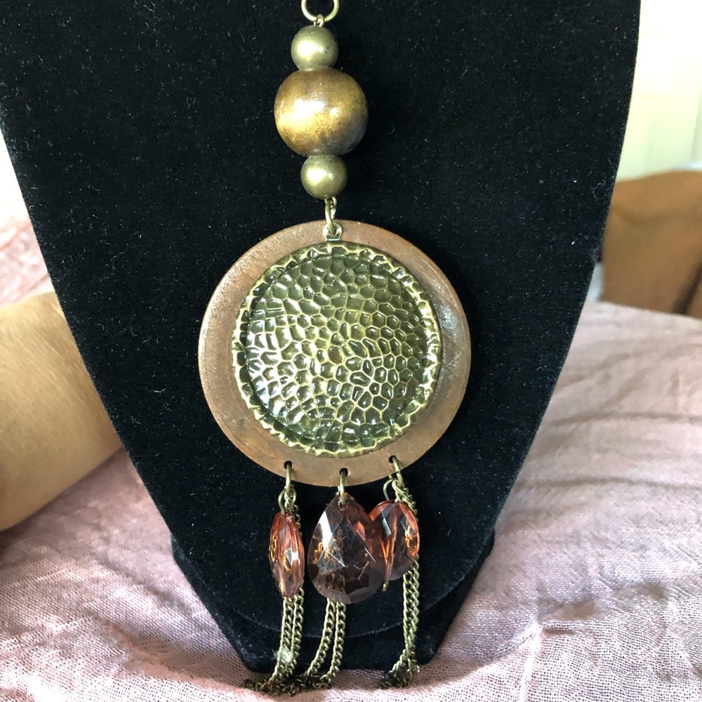 Necklace - Picture 2 of 2